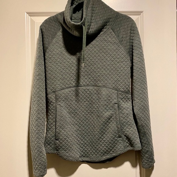 marmot quilted hoodie